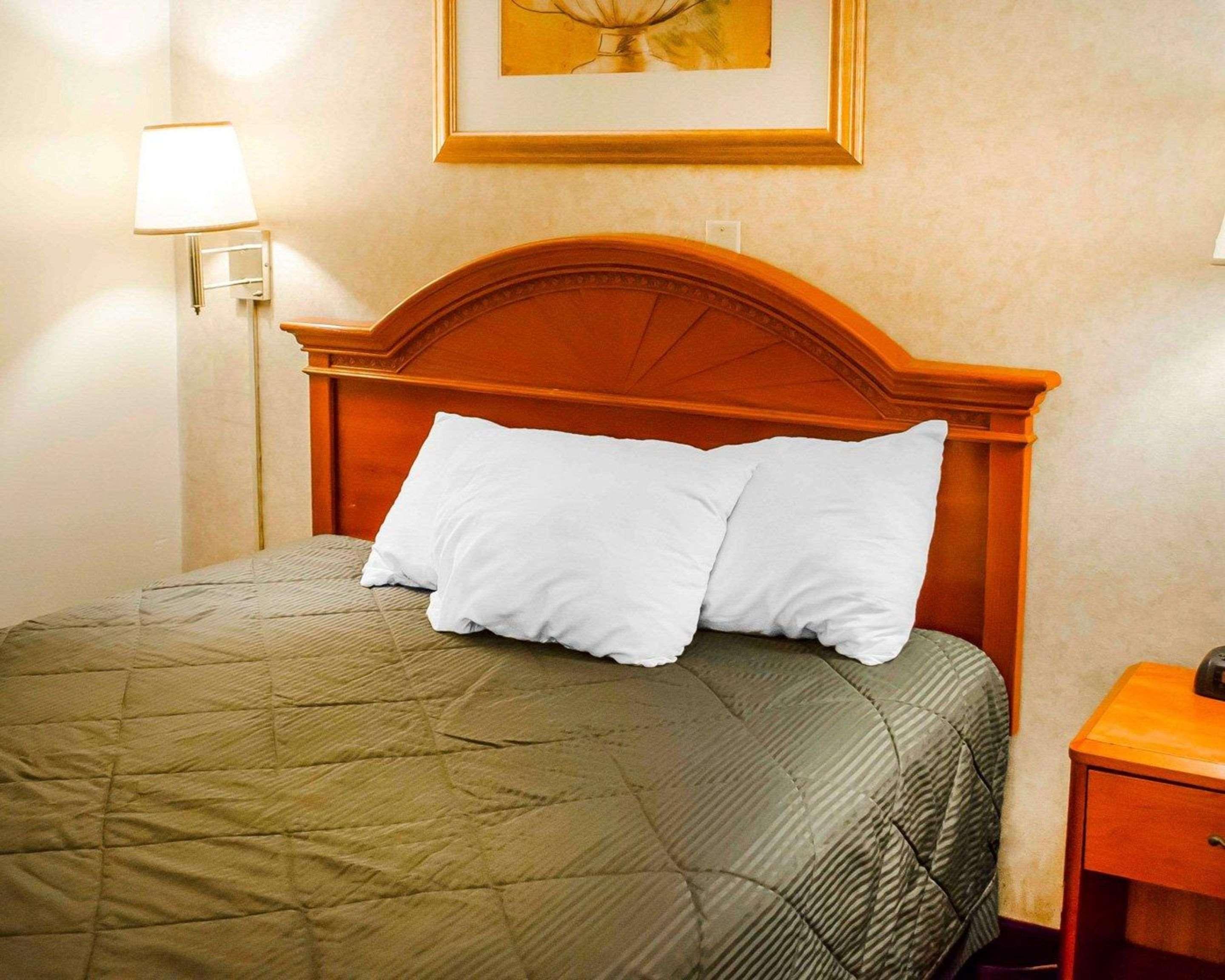 Rodeway Inn Dillsburg Ngoại thất bức ảnh