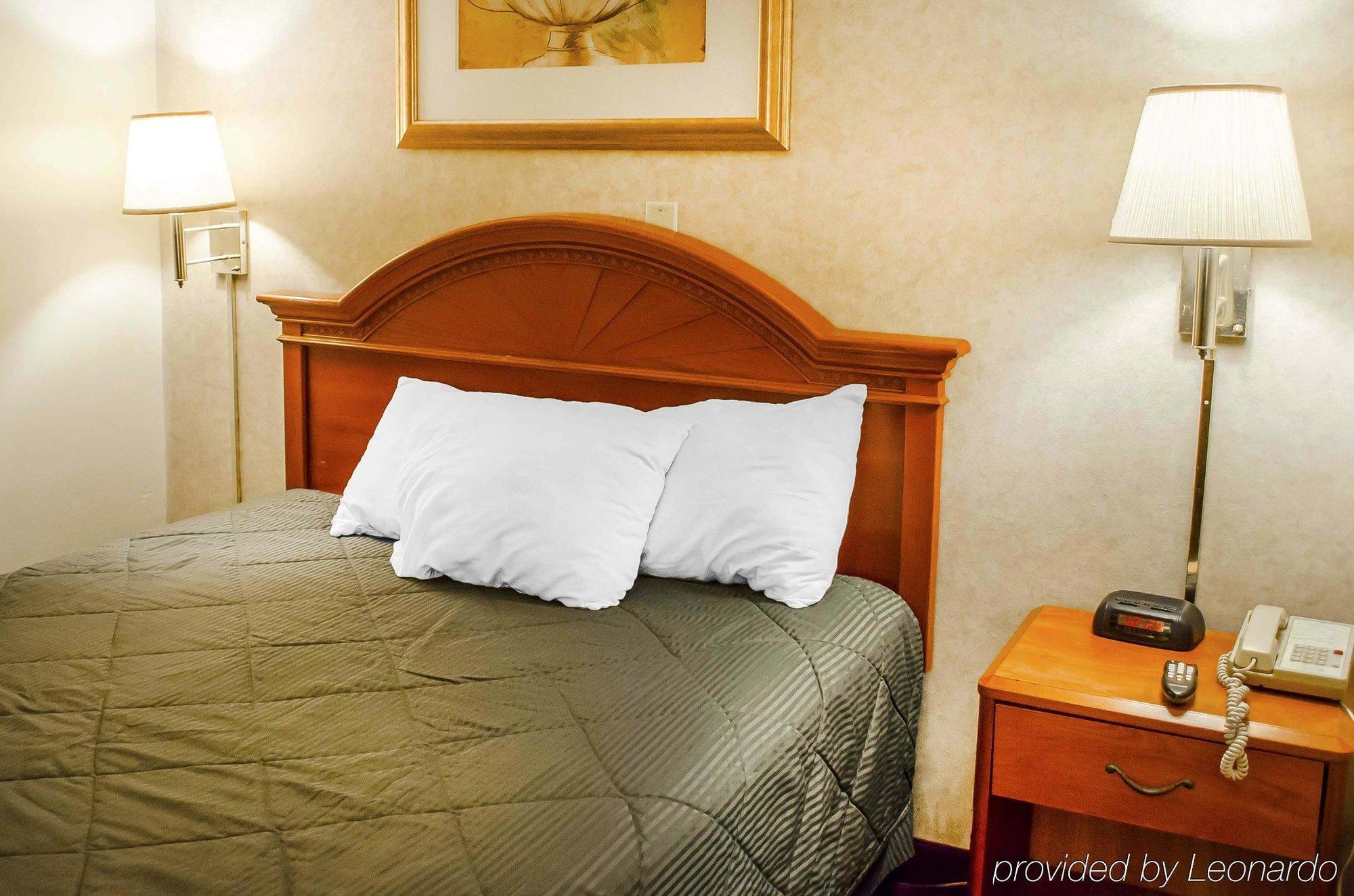 Rodeway Inn Dillsburg Ngoại thất bức ảnh