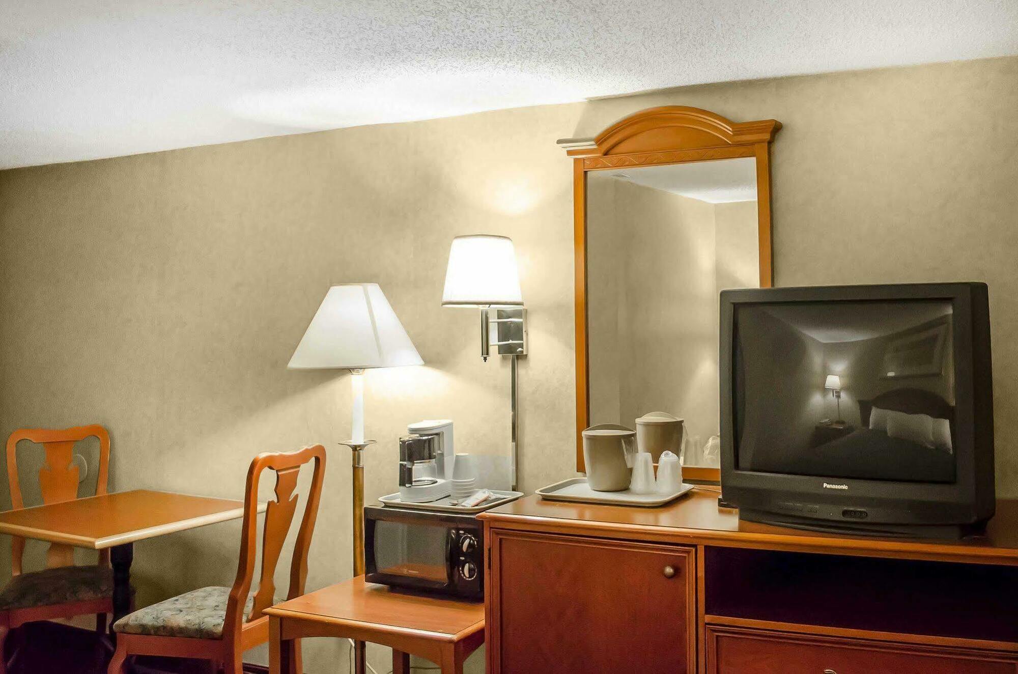 Rodeway Inn Dillsburg Ngoại thất bức ảnh